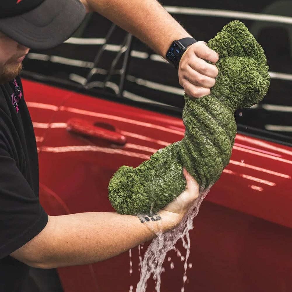 The Rag Company Liquid8r M22 Drying Towel – Ultra-Absorbent, Compact, and Built to Perform