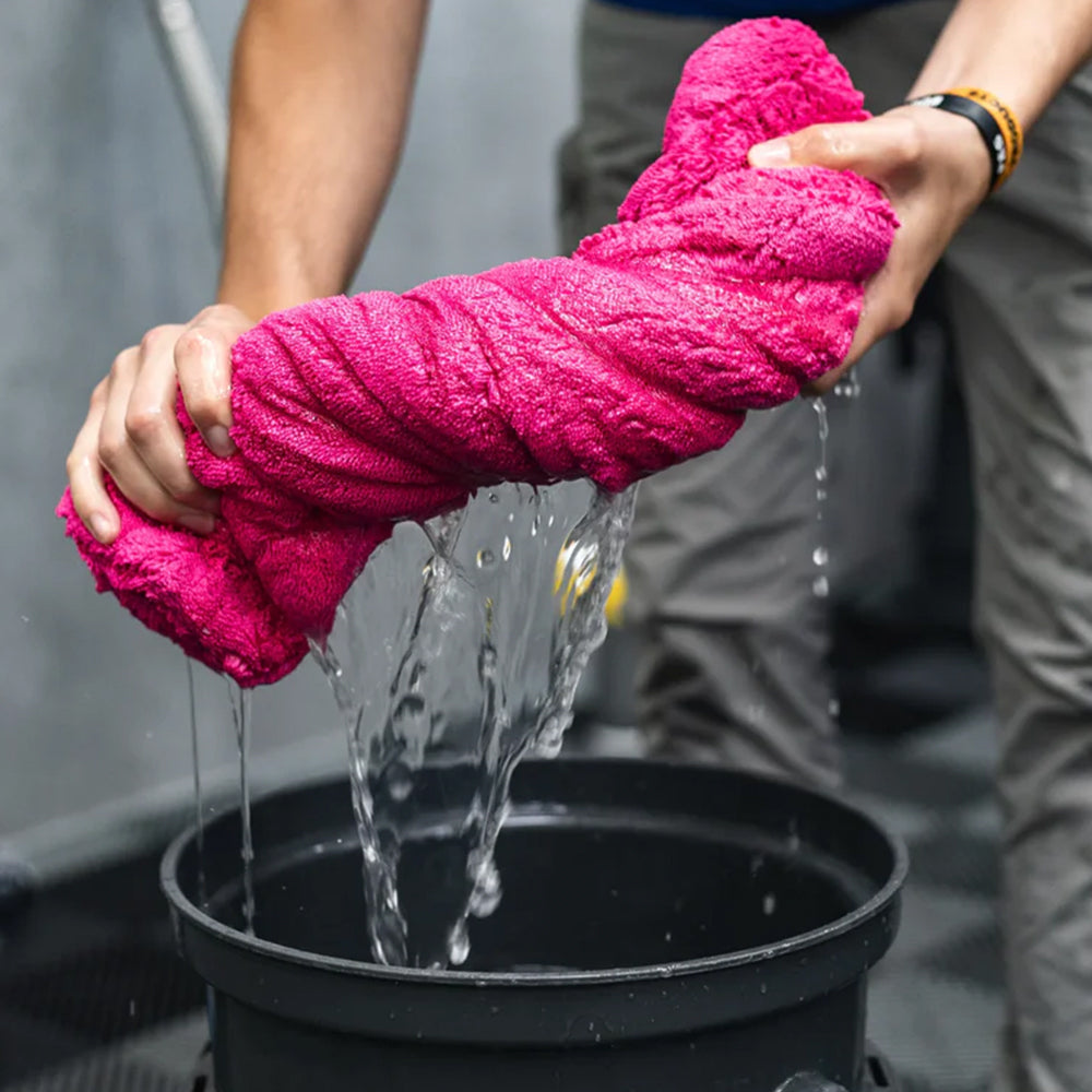 The Rag Company Liquid8r M22 Drying Towel – Ultra-Absorbent, Compact, and Built to Perform