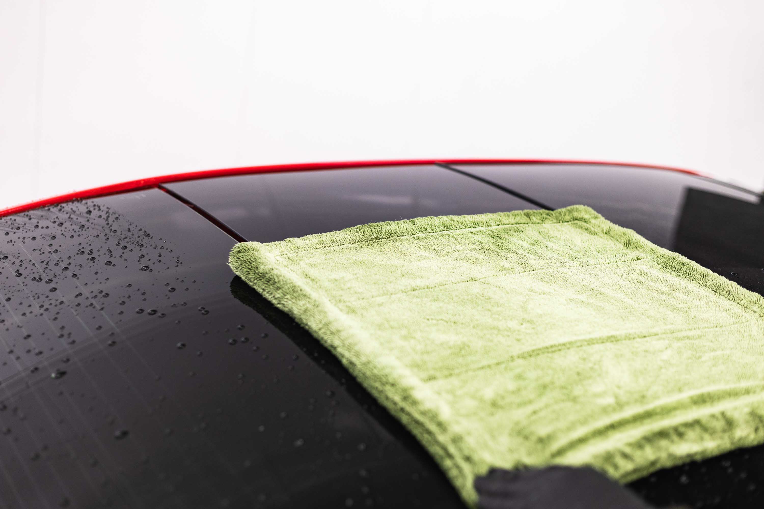 The Rag Company Liquid8r M22 Drying Towel – Ultra-Absorbent, Compact, and Built to Perform