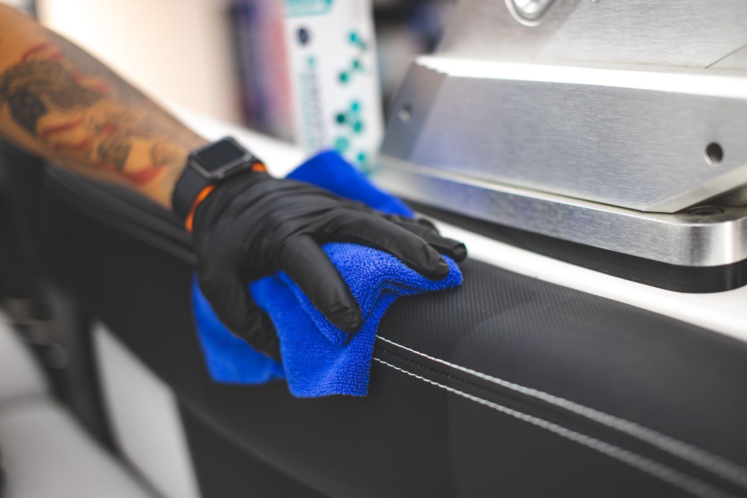 The Rag Company Edgeless 365 16" x 16" Multi-Purpose Towel